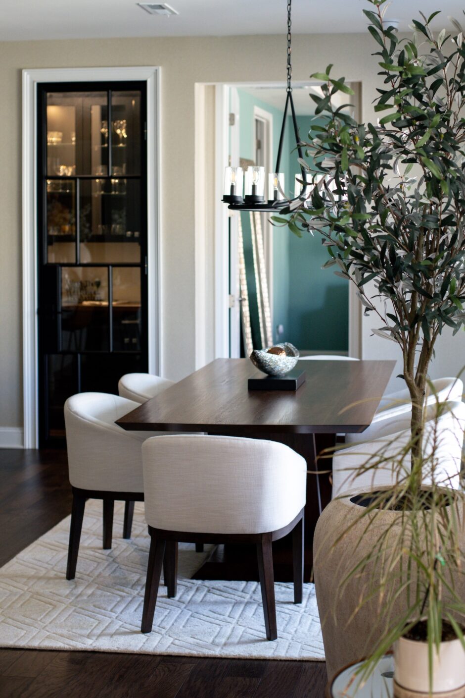 Dining Room Table And Chairs Nc Interior Design
